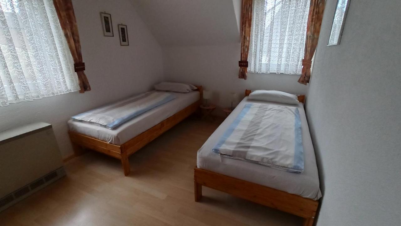 Ferienwohnung Am Deister Mit Grossem Balkon Шпринге Экстерьер фото